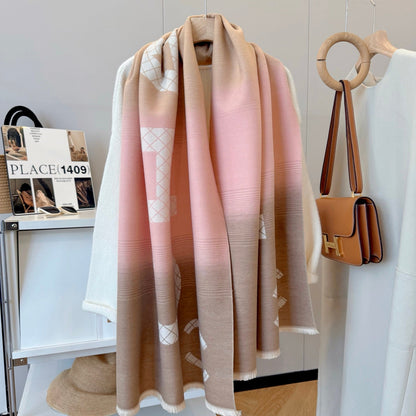 Fashionable CC Letter Scarf