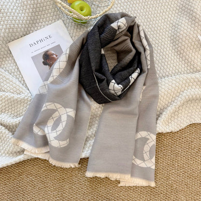Fashionable CC Letter Scarf