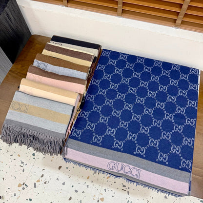 Fashionable GG Lettering Scarf