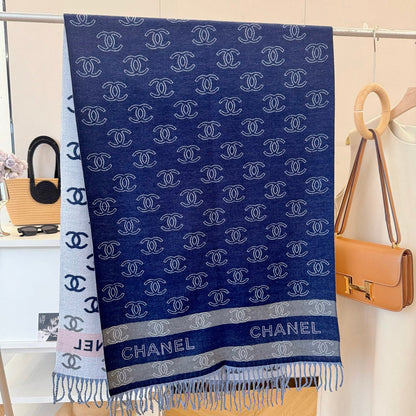 Fashionable CC Letter Scarf