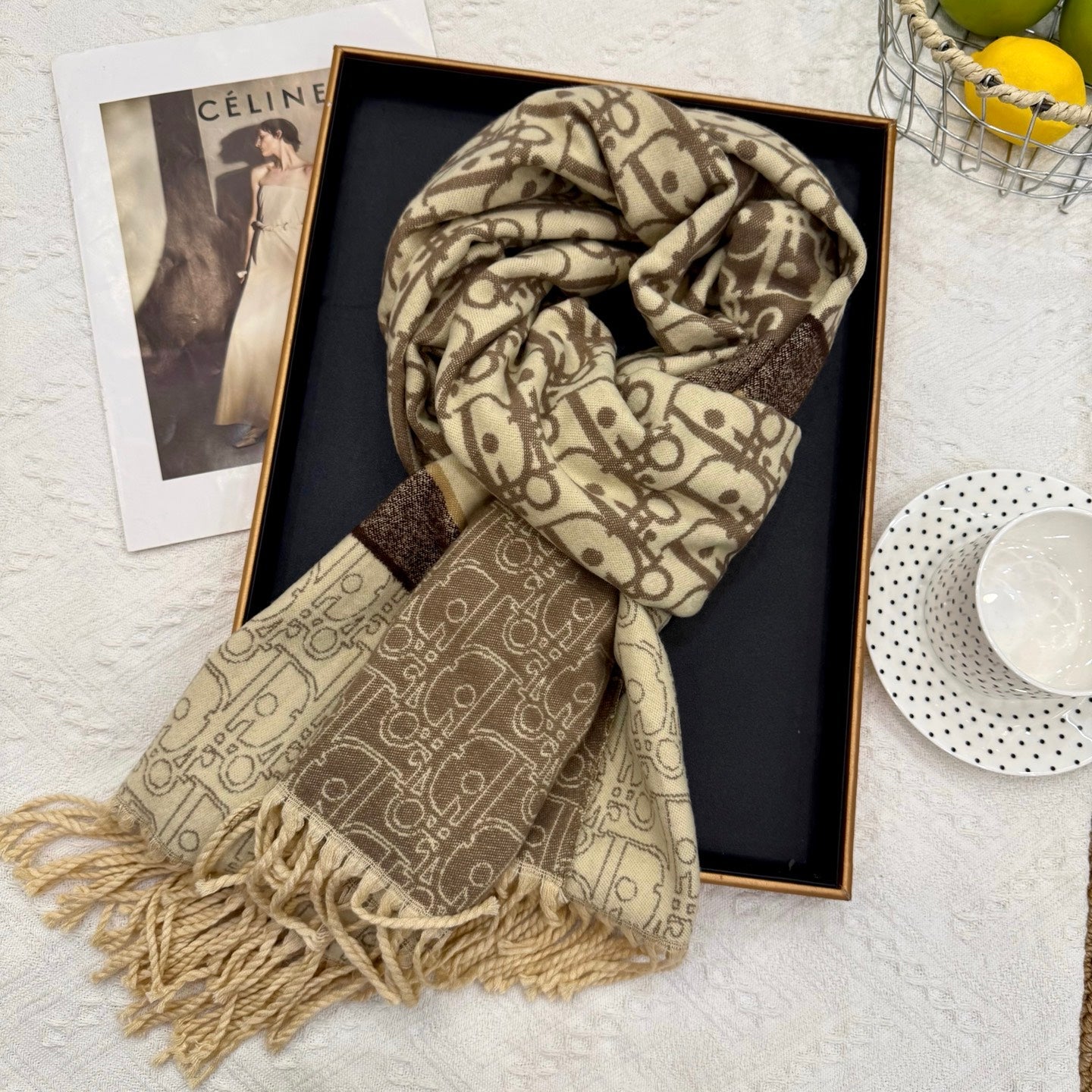 Fashionable CD Letter Scarf