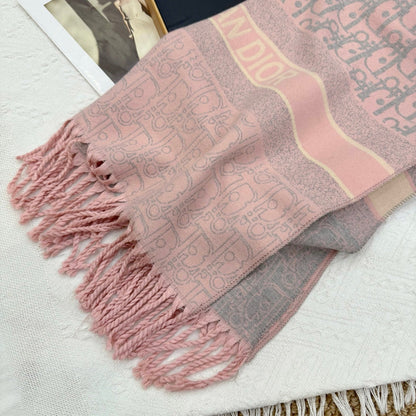 Fashionable CD Letter Scarf