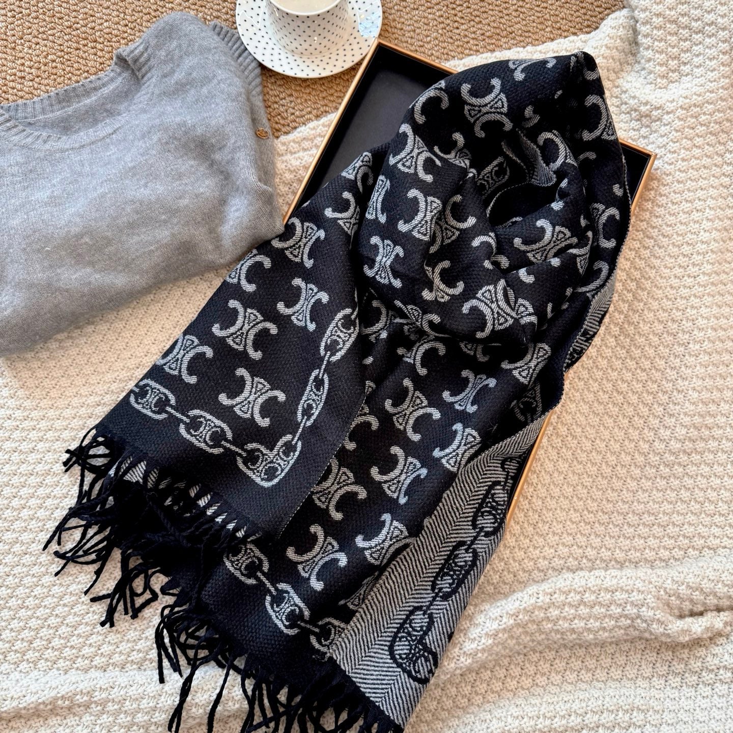 Fashionable CE Logo Scarf