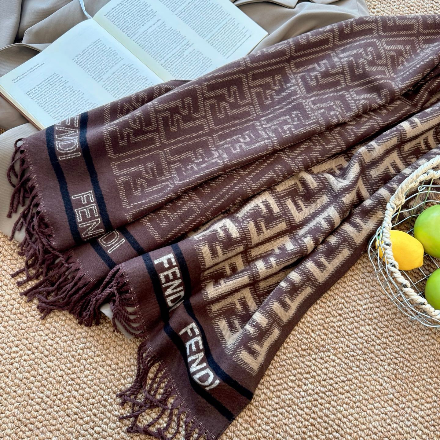 Fashionable FF Letter Scarf