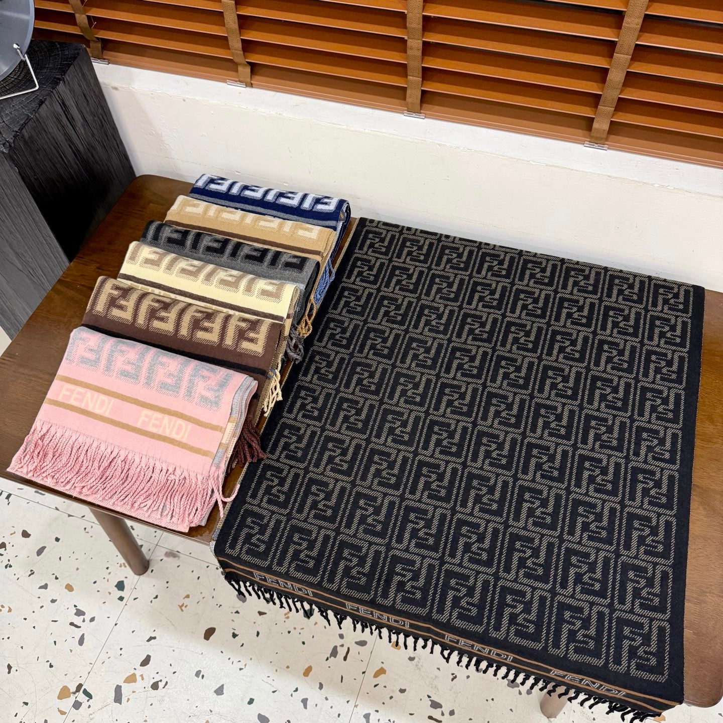 Fashionable FF Letter Scarf