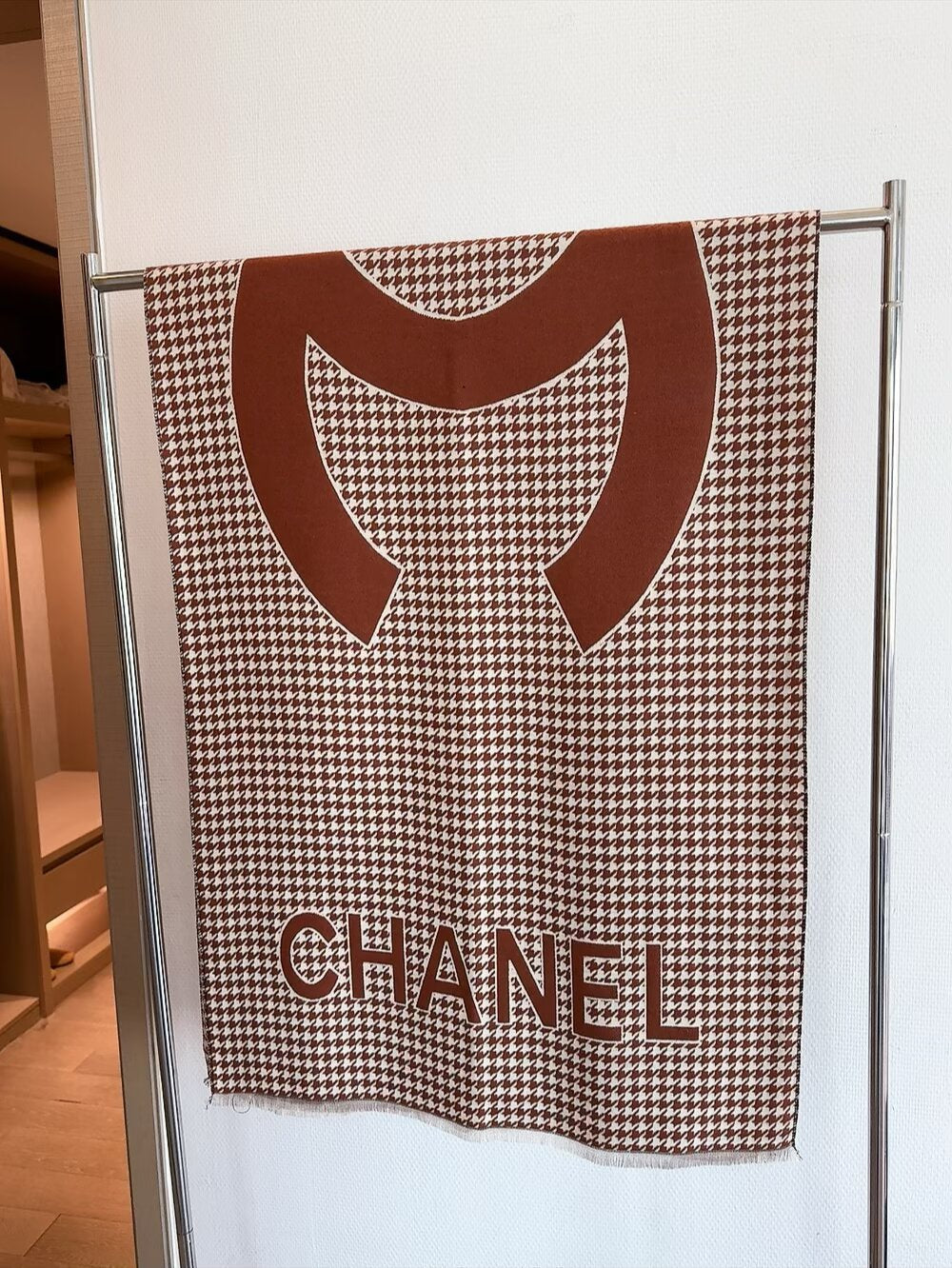 Fashionable CC Letter Scarf