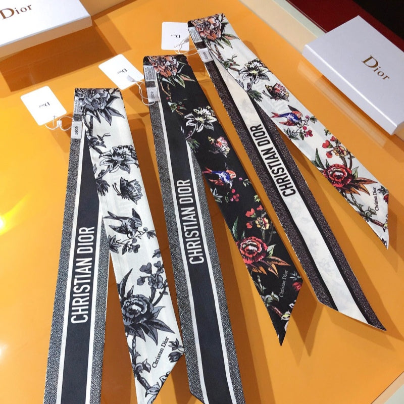 Stylish CD Letter Pattern Silk Scarf