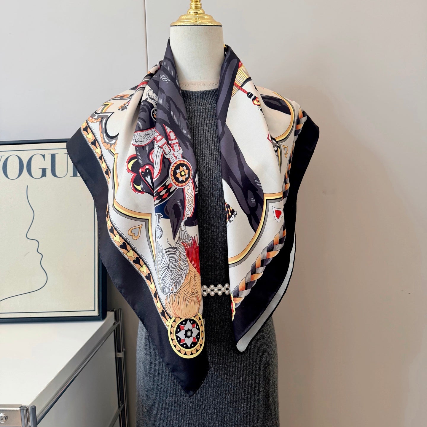Stylish H Pattern Silk Scarf