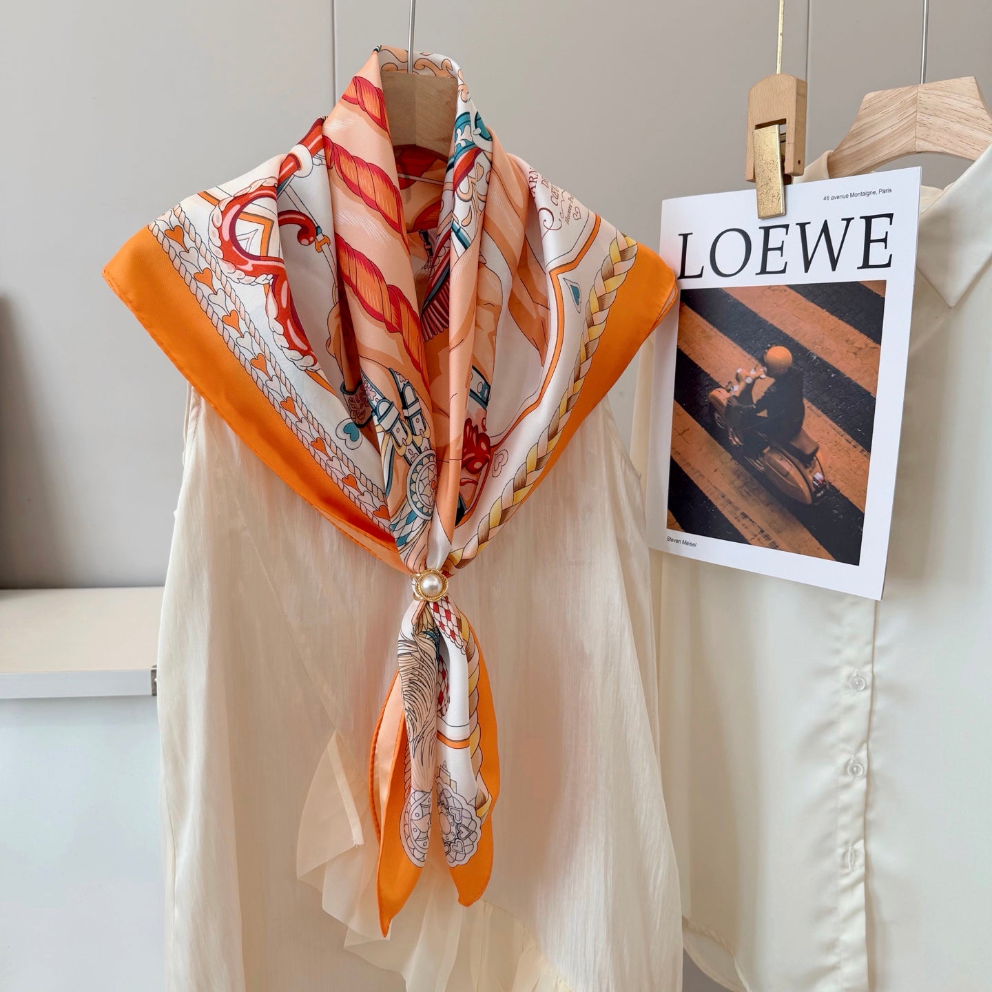 Stylish H Pattern Silk Scarf