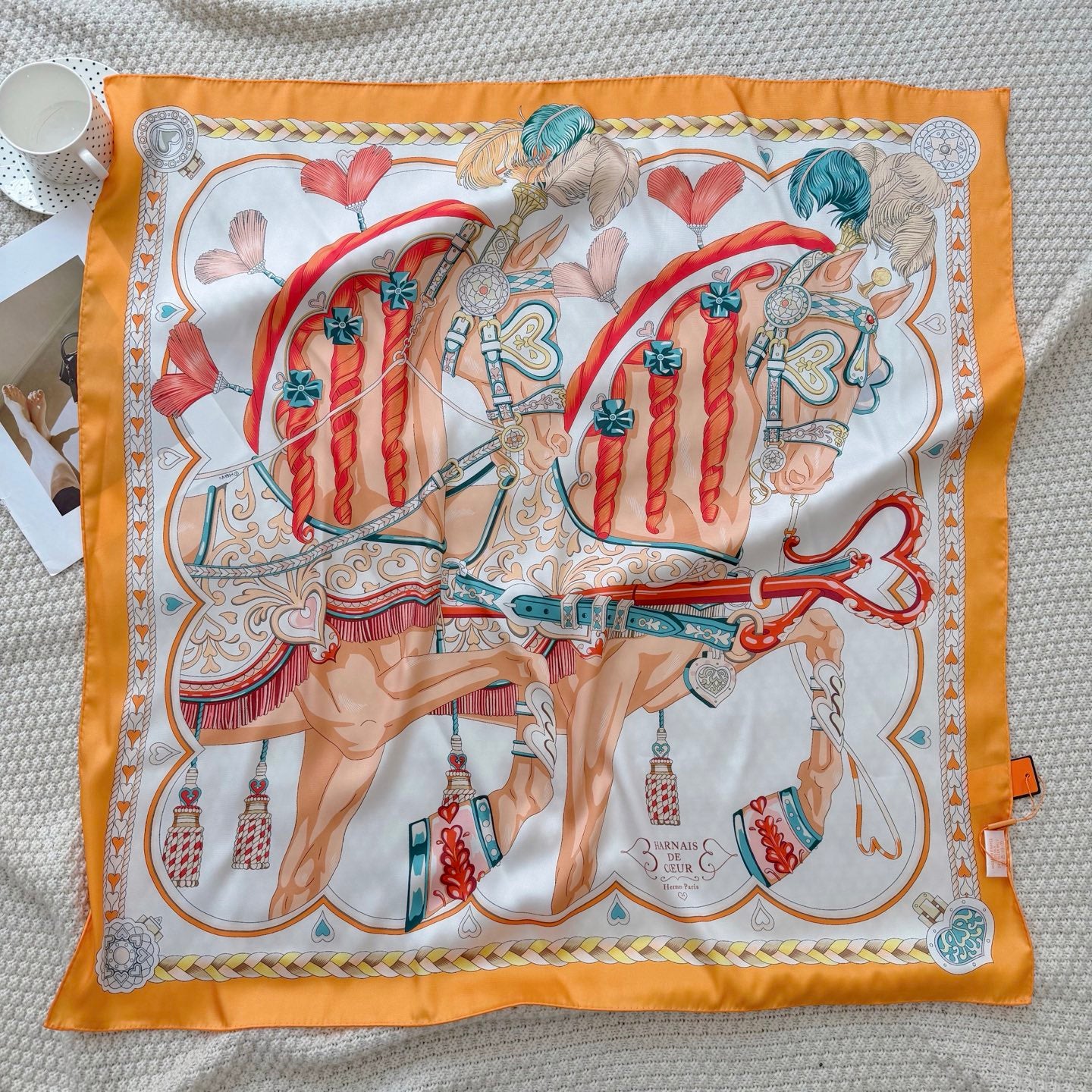 Stylish H Pattern Silk Scarf