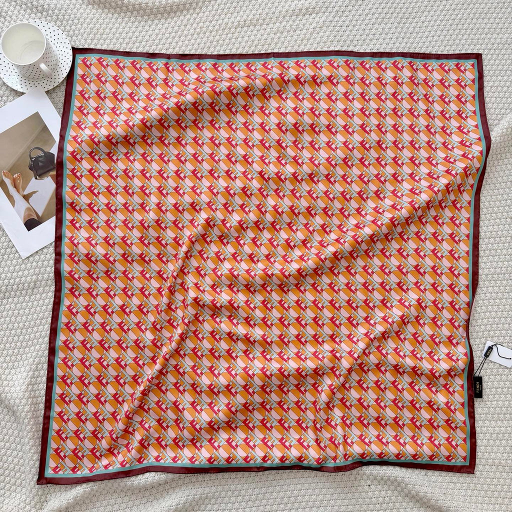 Stylish FF Letter Pattern Silk Scarf