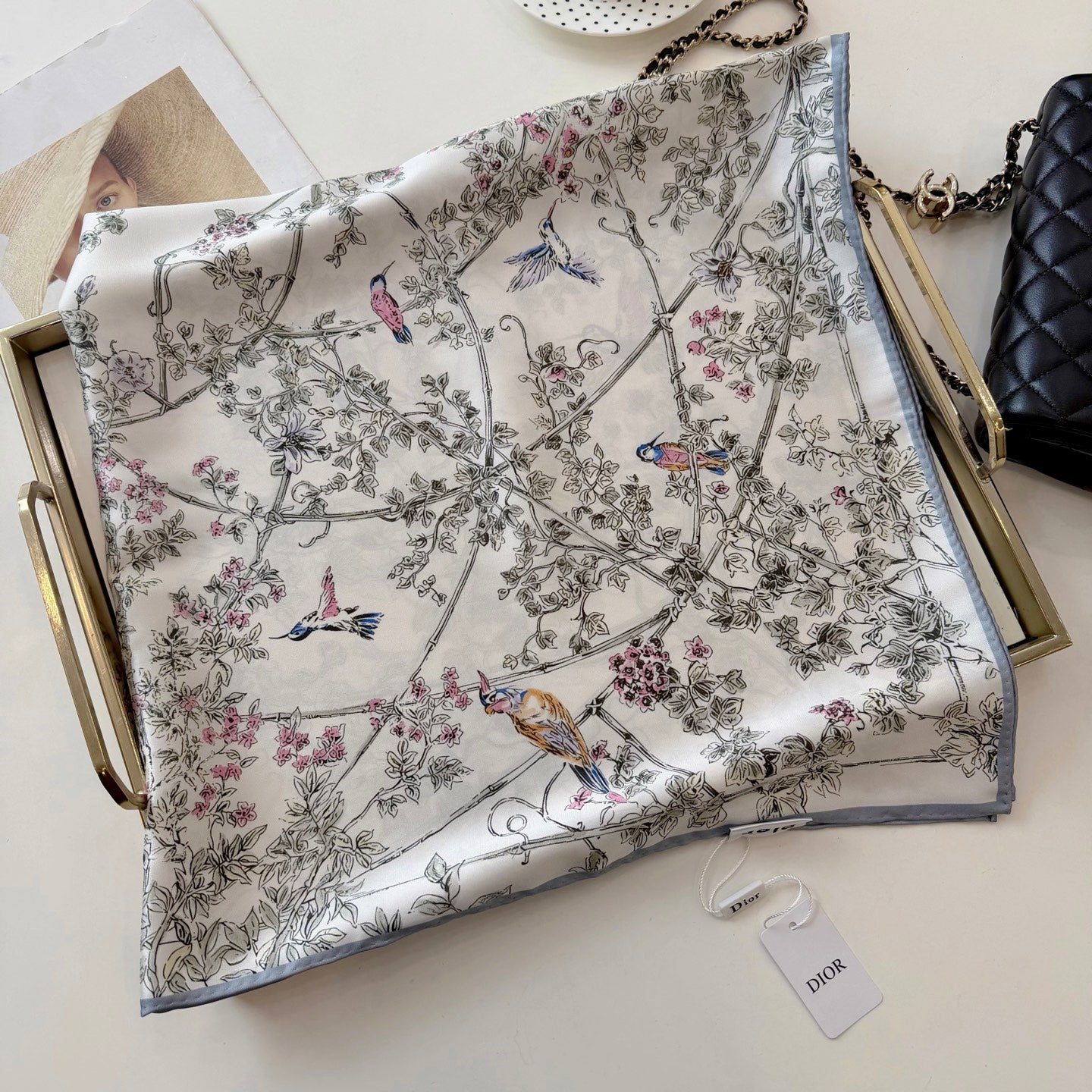 Stylish CD Letter Pattern Silk Scarf