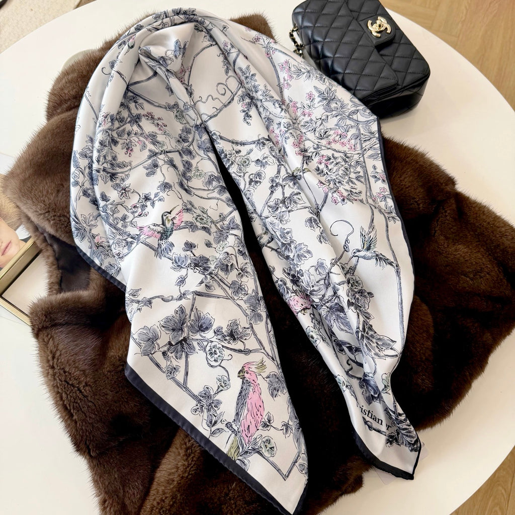 Stylish CD Letter Pattern Silk Scarf