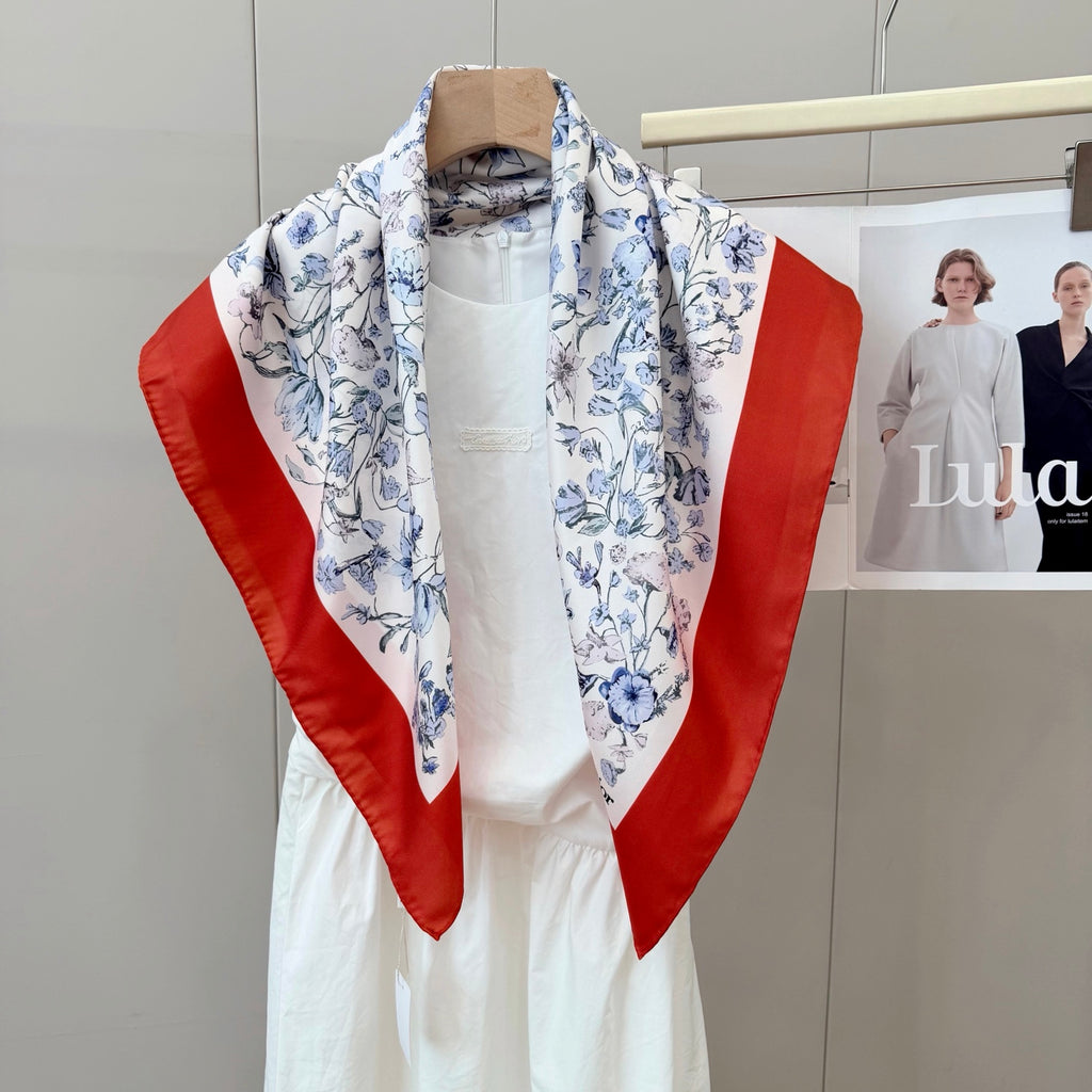 Stylish CD Letter Pattern Silk Scarf