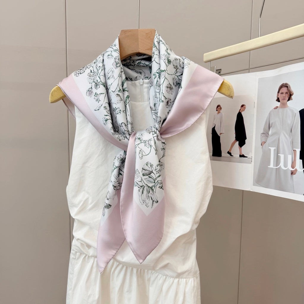 Stylish CD Letter Pattern Silk Scarf