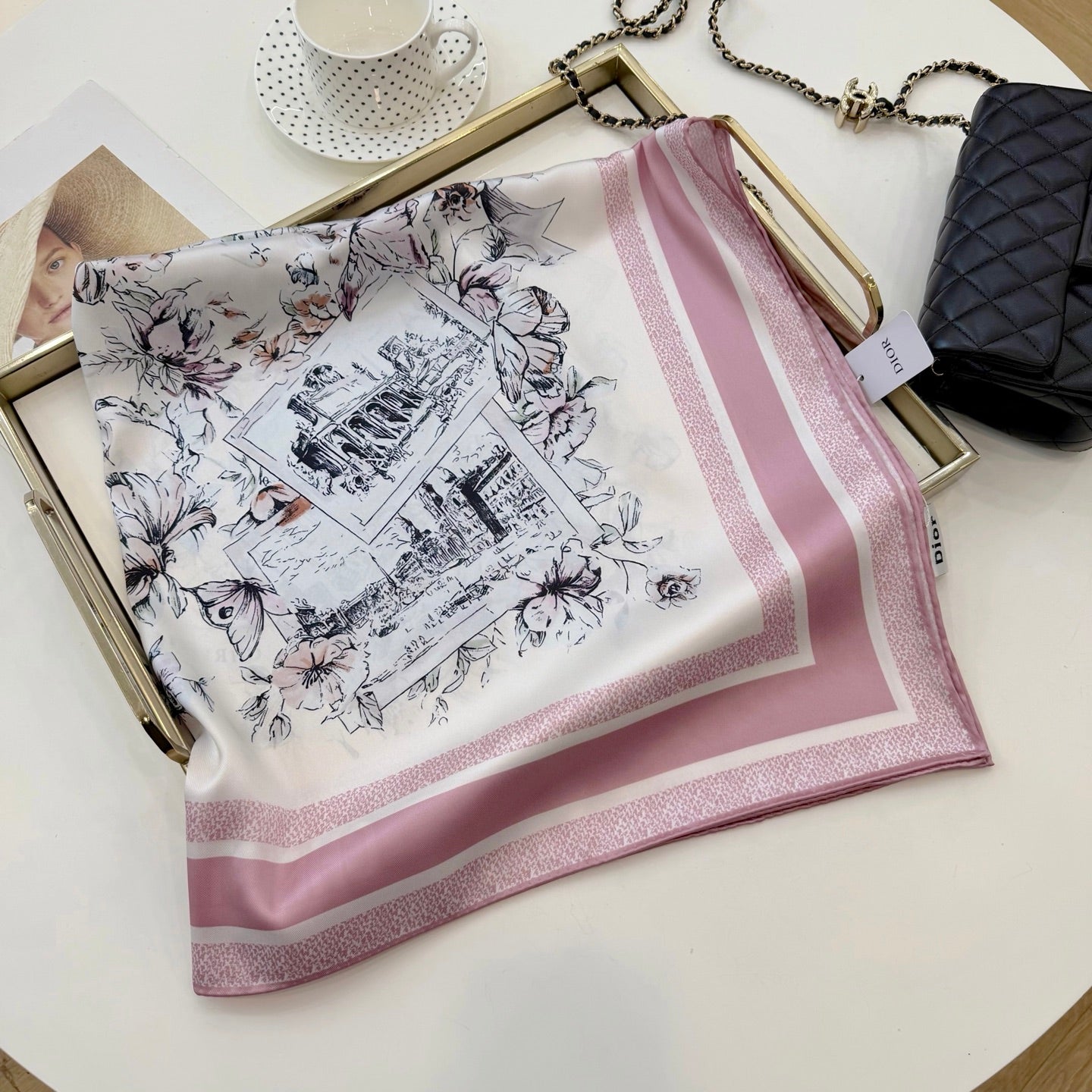 Stylish CD Letter Pattern Silk Scarf