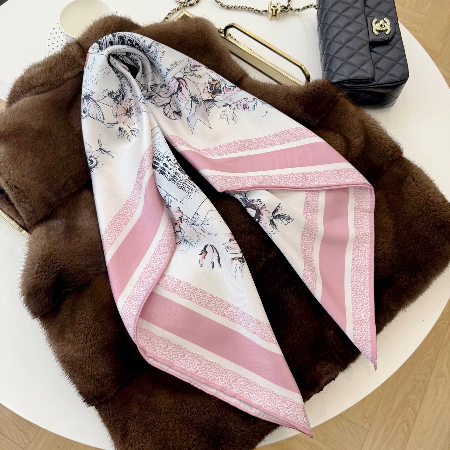 Stylish CD Letter Pattern Silk Scarf