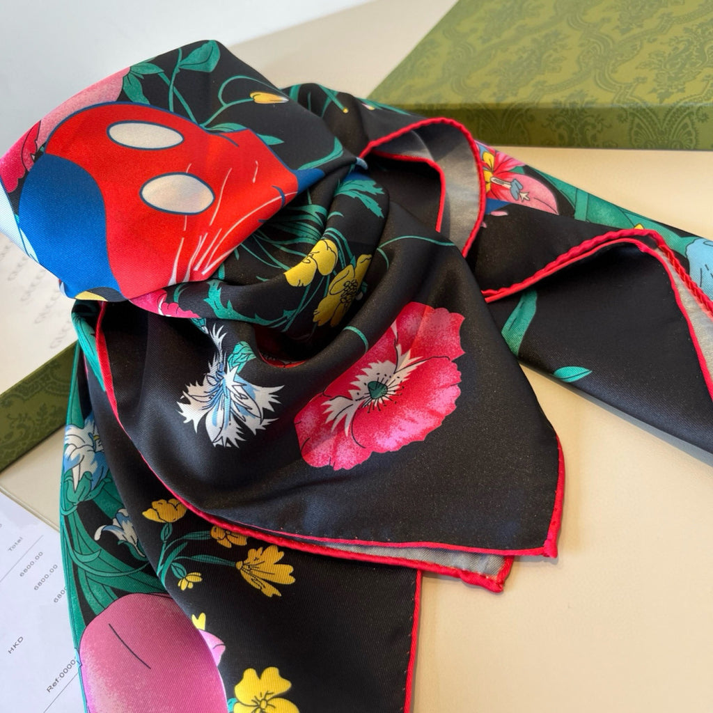Stylish GG Letter Pattern Silk Scarf