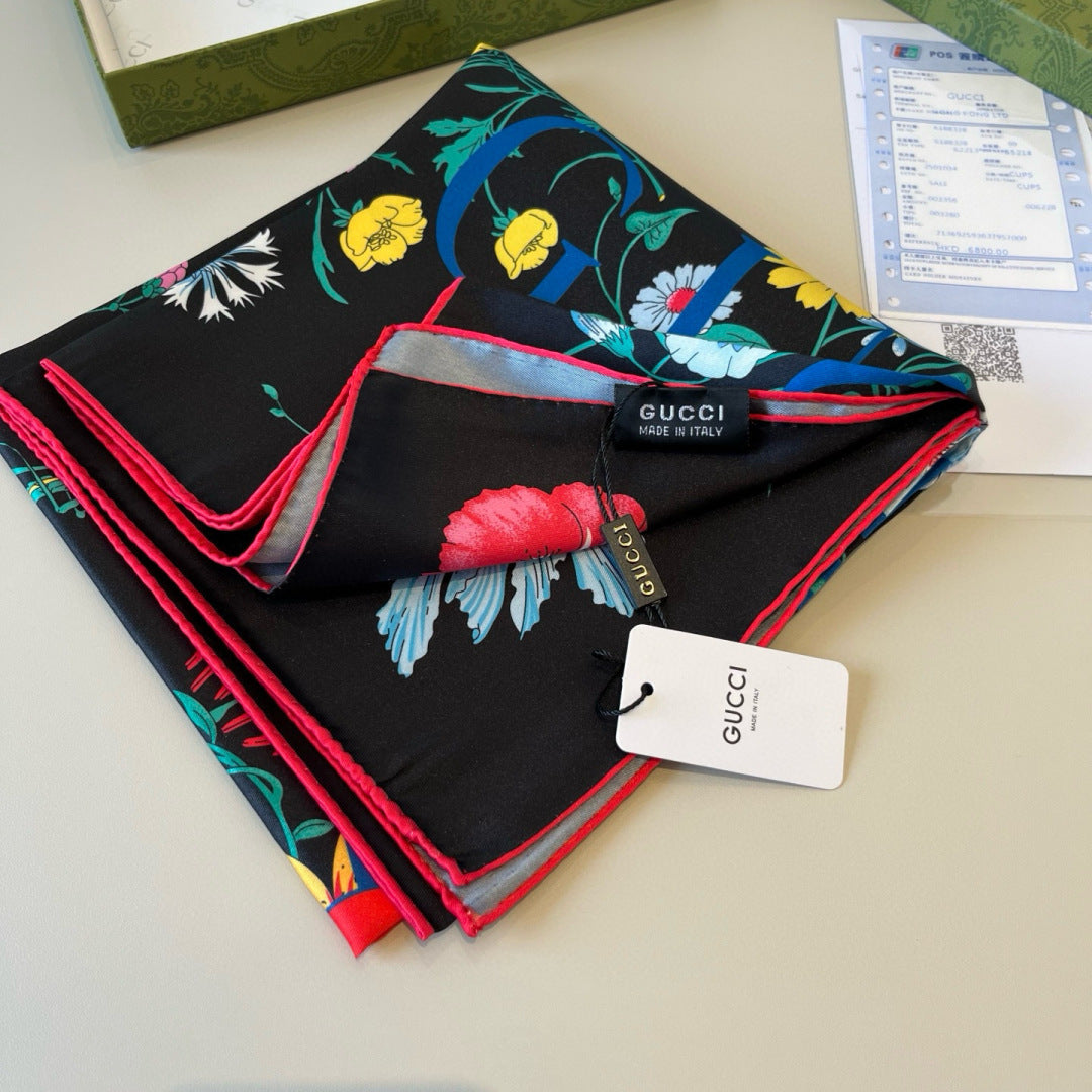 Stylish GG Letter Pattern Silk Scarf