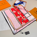 Stylish Four-Leaf Clover &amp; Letter Pattern Silk Scarf