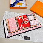 Stylish Four-Leaf Clover &amp; Letter Pattern Silk Scarf