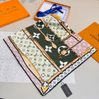 Stylish Four-Leaf Clover &amp; Letter Pattern Silk Scarf