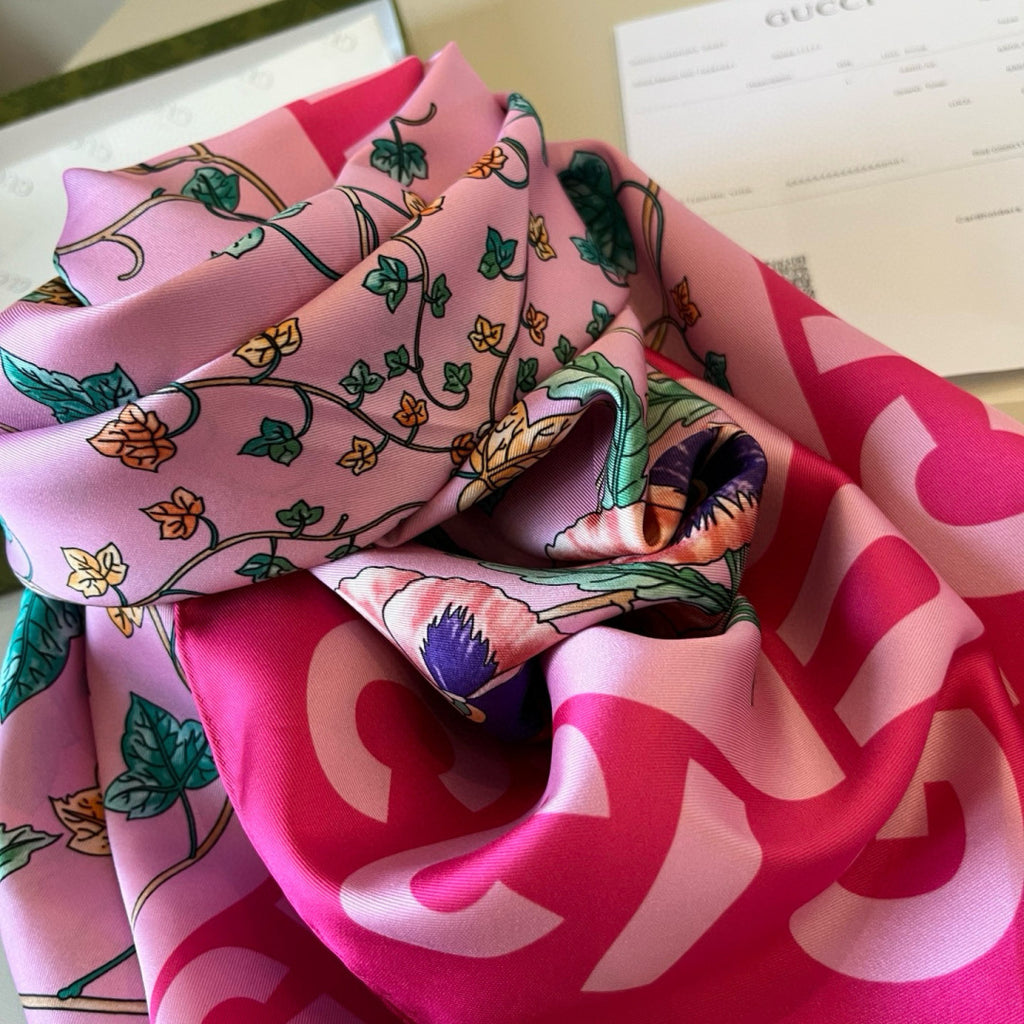 Stylish GG Letter Pattern Silk Scarf