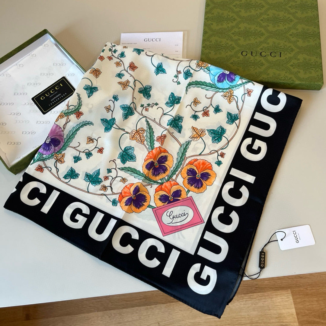 Stylish GG Letter Pattern Silk Scarf