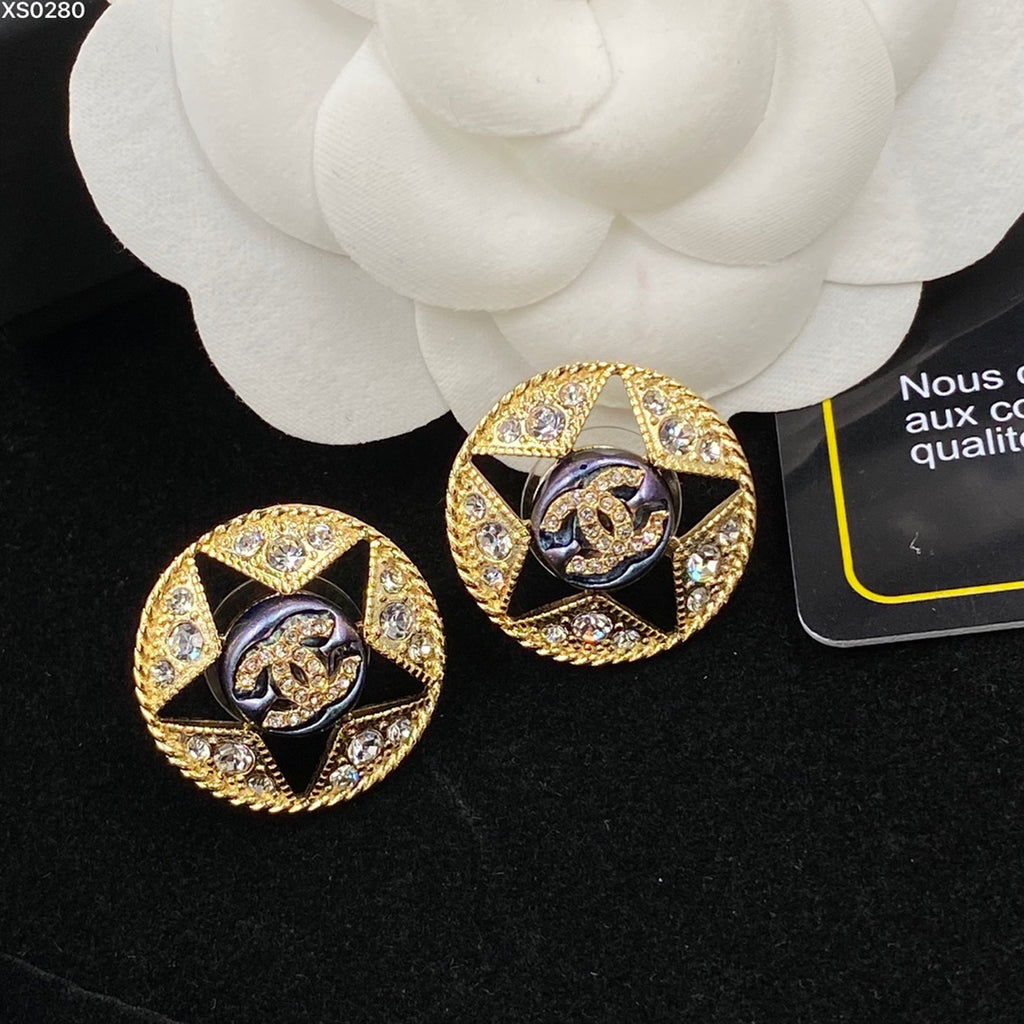 Stylish CC Rhinestone Earrings