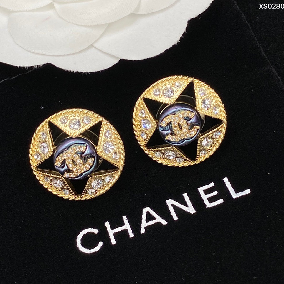 Stylish CC Rhinestone Earrings