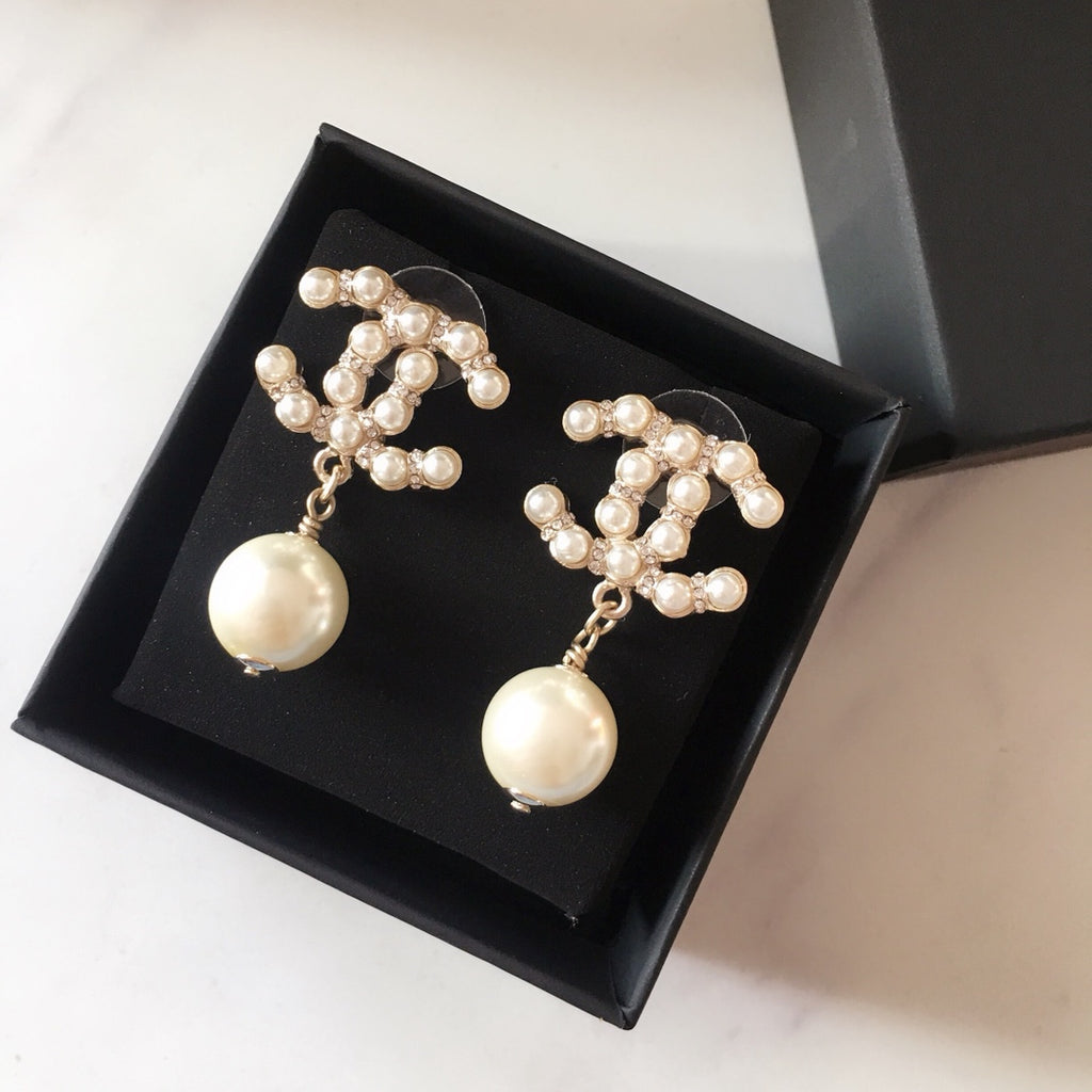 Stylish CC Pearl Earrings
