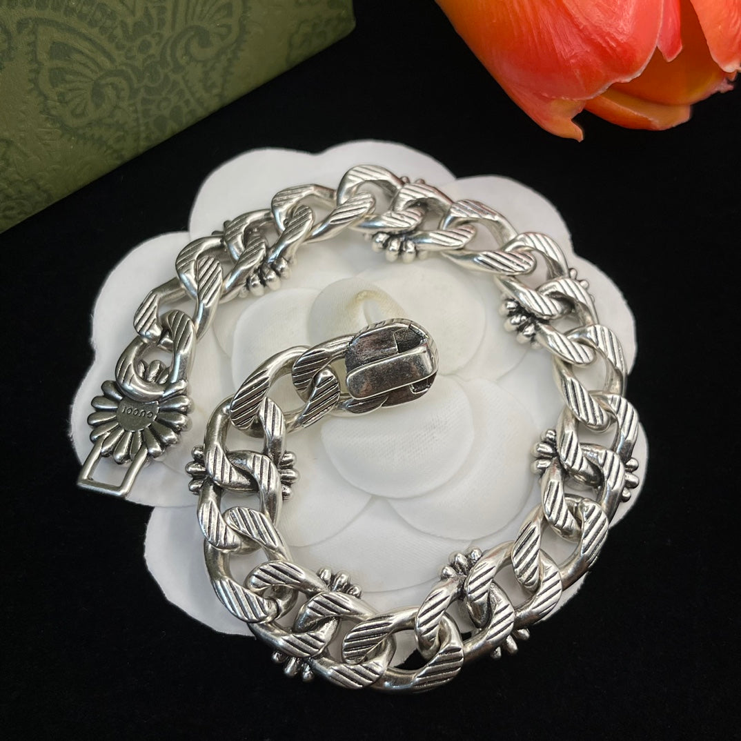 Classic GG Sunflower Motif Rhinestone Bracelet