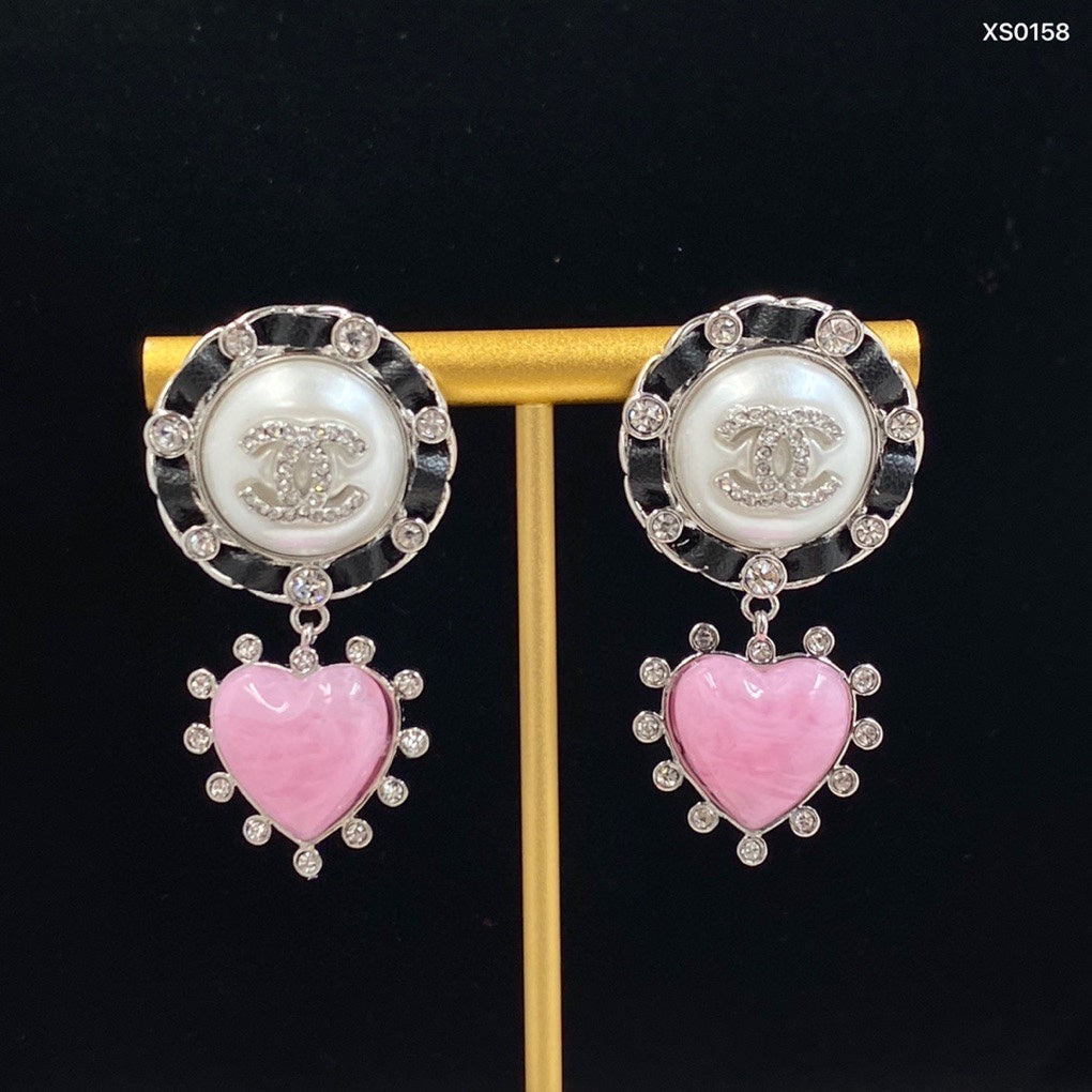 Stylish CC Rhinestone &amp Pearl Earrings