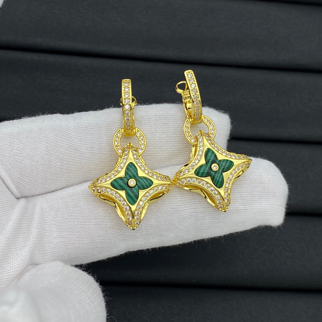 Stylish Four-Leaf Clover Rhinestone Earrings