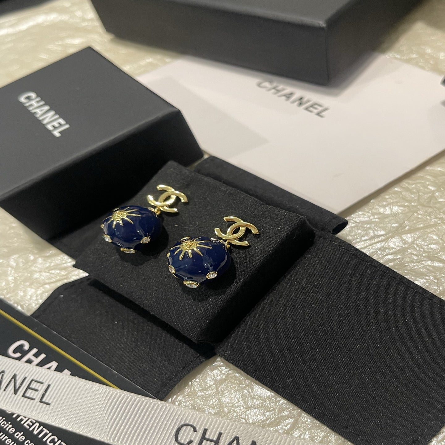 Fashionable CD Drill Earrings