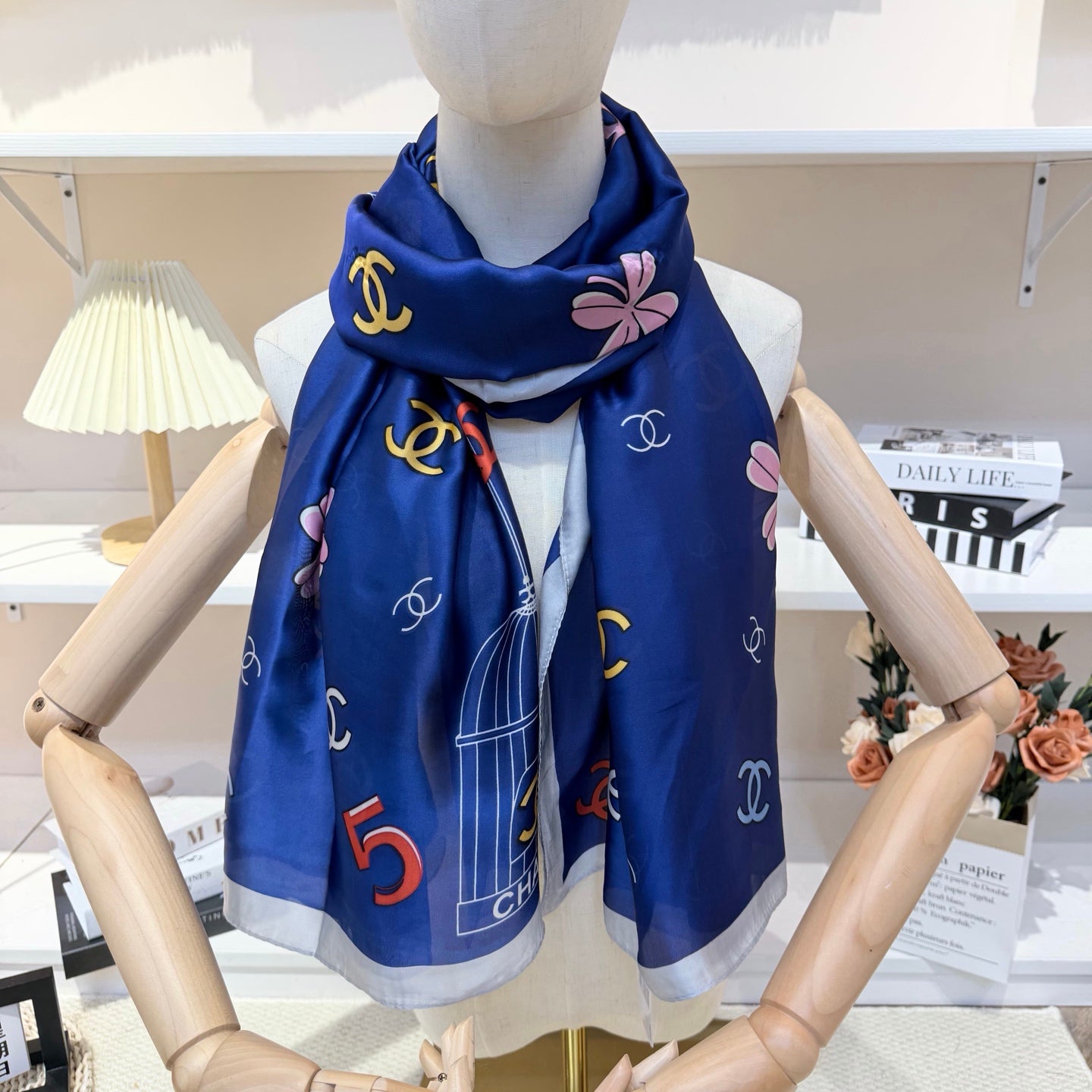 Fashionable CC Pattern Silk Scarf