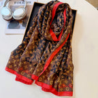 Fashionable Four-Leaf Clover Pattern Silk Scarf