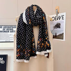 Fashionable Four-Leaf Clover Pattern Silk Scarf