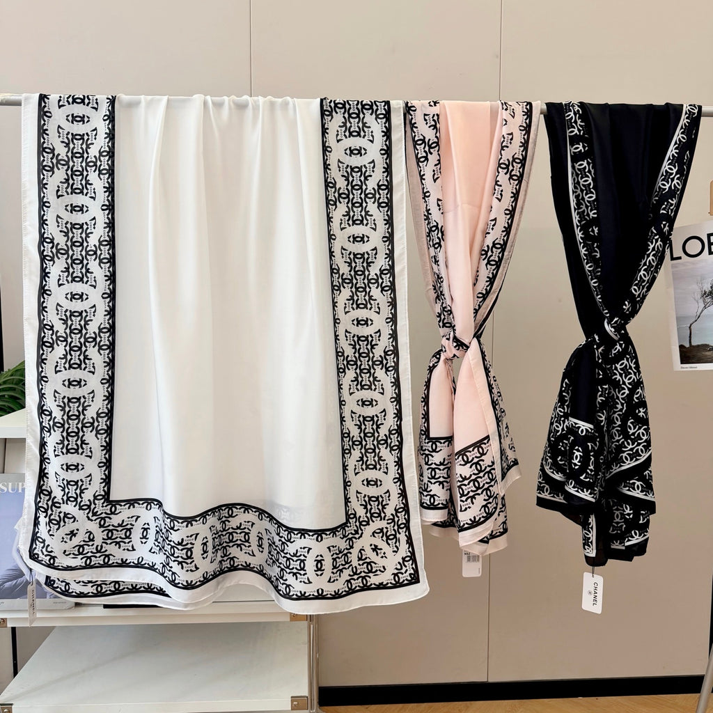 Fashionable CC Pattern Silk Scarf