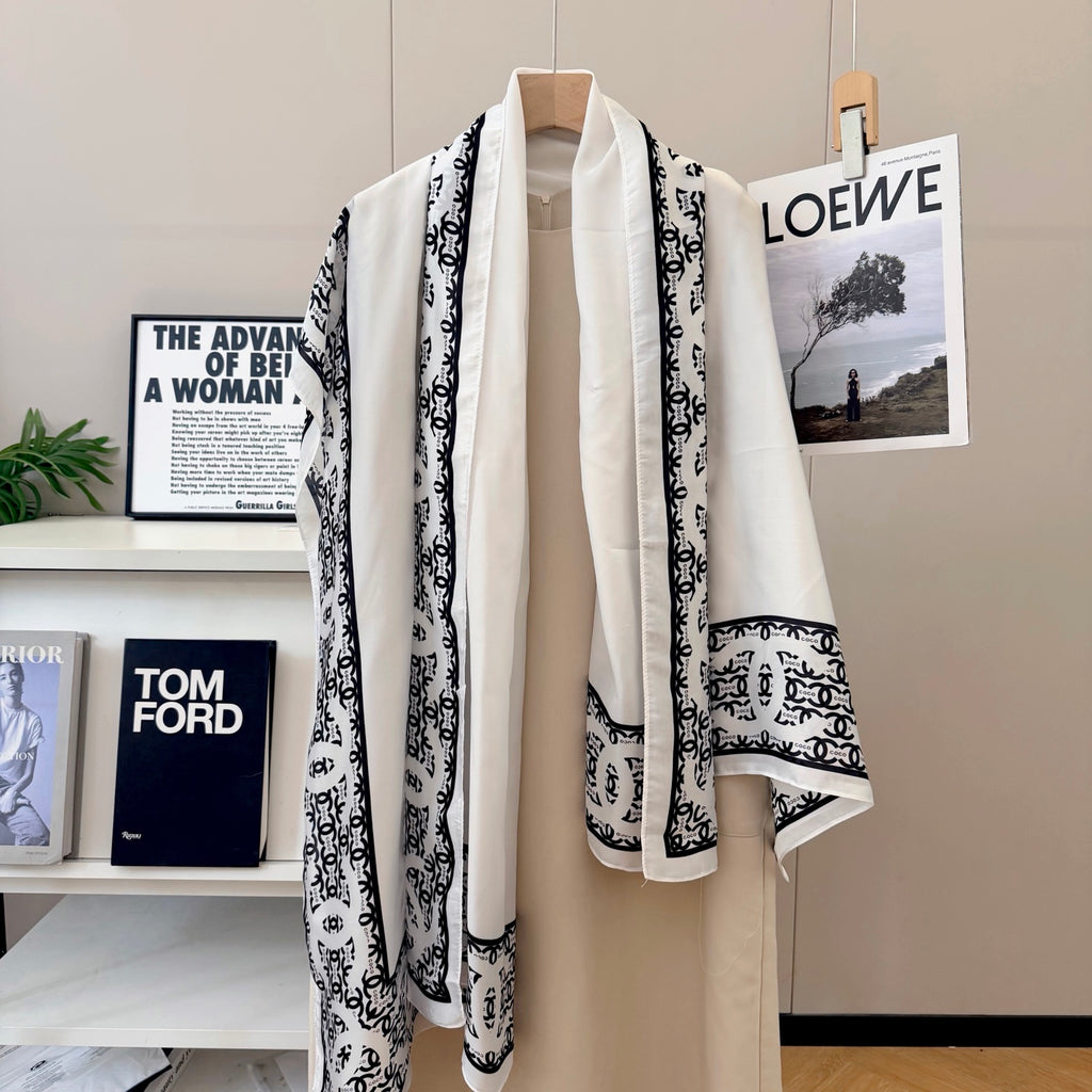 Fashionable CC Pattern Silk Scarf