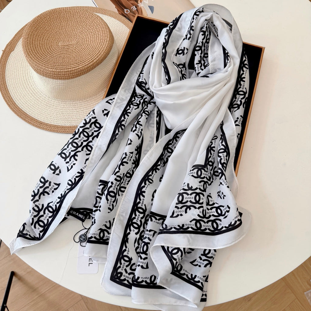 Fashionable CC Pattern Silk Scarf