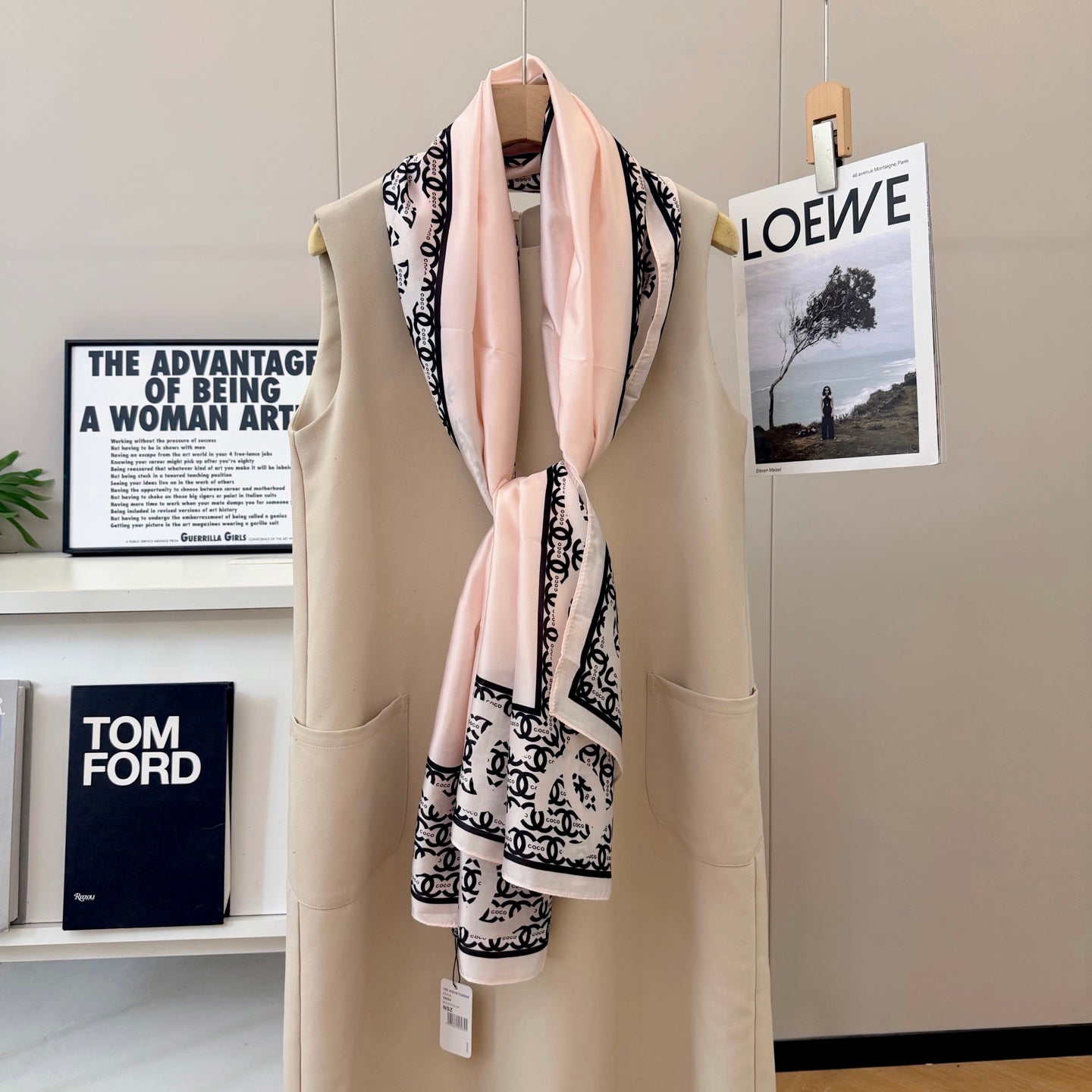 Fashionable CC Pattern Silk Scarf