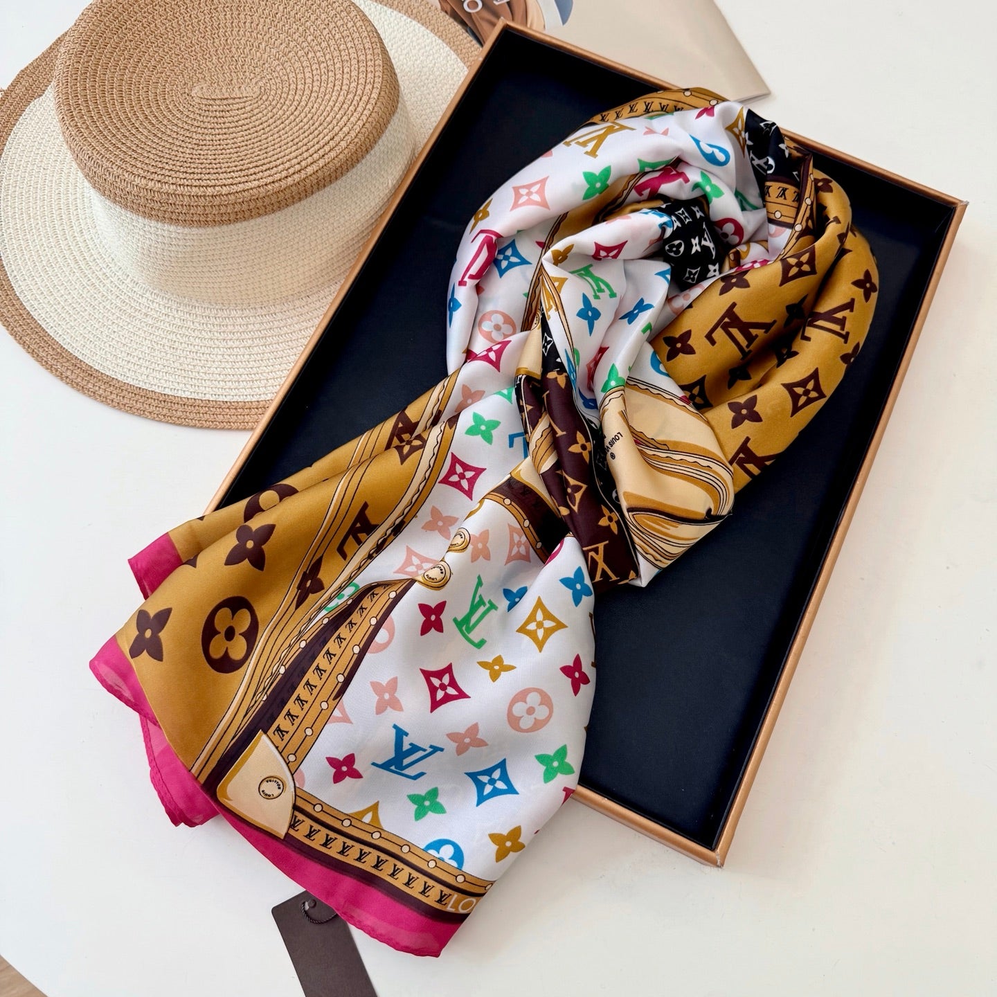 Fashionable CC Pattern Silk Scarf