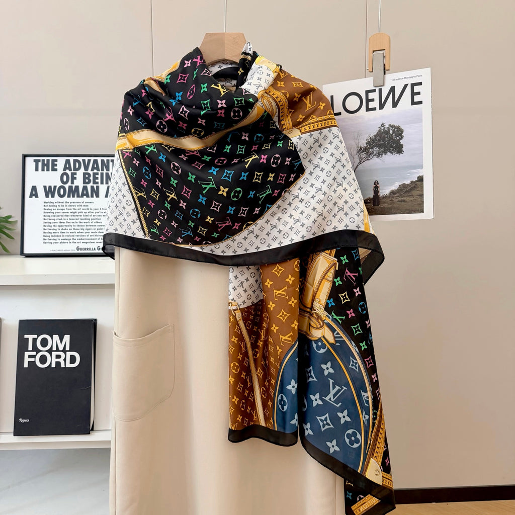 Fashionable CC Pattern Silk Scarf