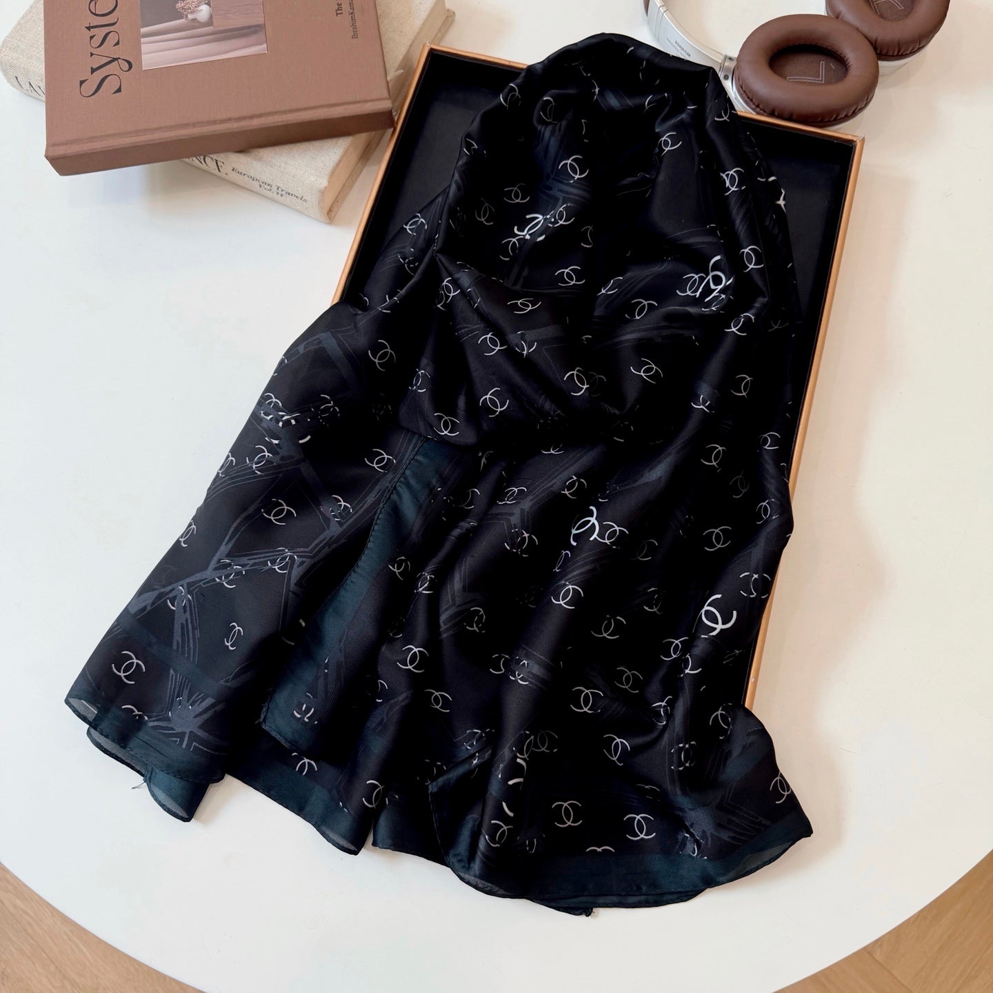 Fashionable CC Pattern Silk Scarf