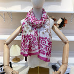 Fashionable Four-Leaf Clover Pattern Silk Scarf