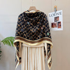 Stylish Four-Leaf Clover Print Silk Square Scarf