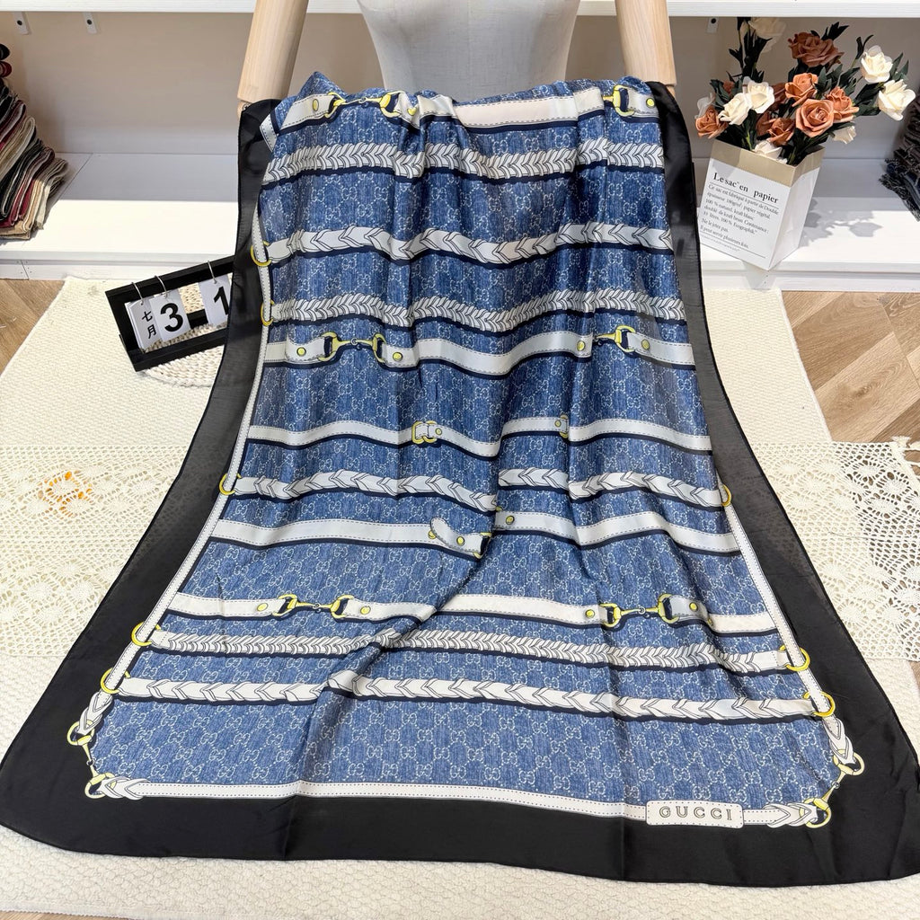 Stylish GG-Pattern Silk Square Scarf