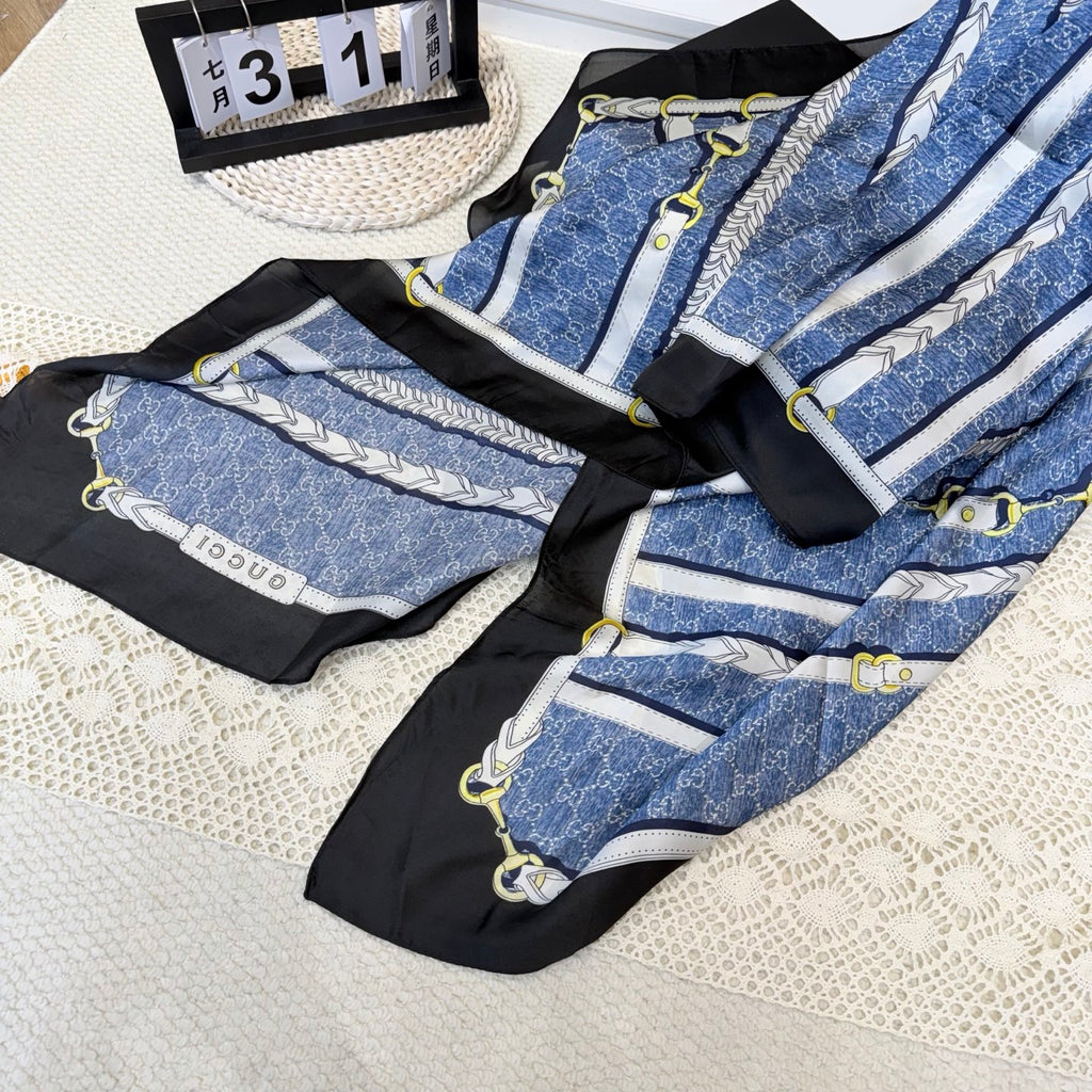 Stylish GG-Pattern Silk Square Scarf
