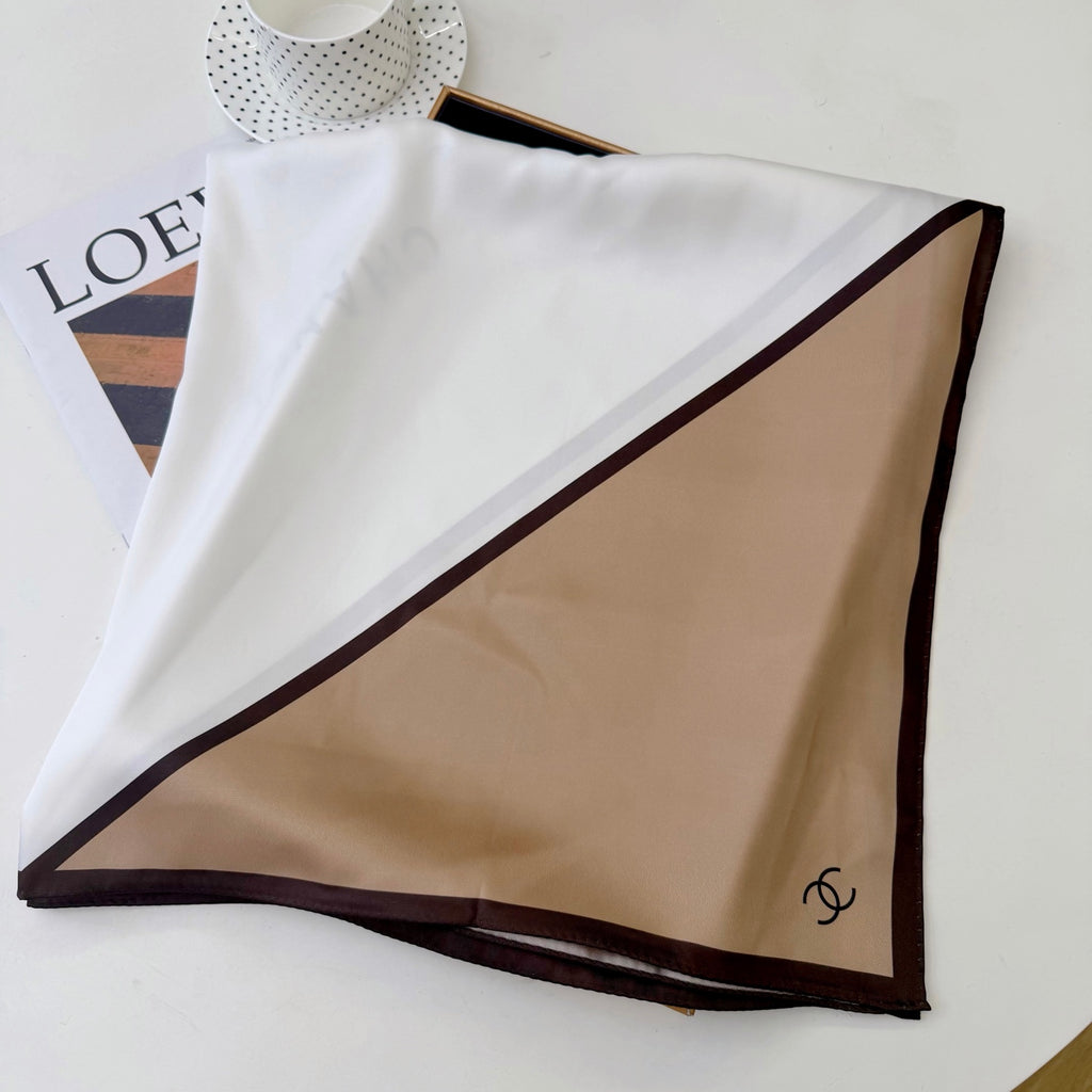 Stylish CC-Pattern Silk Square Scarf